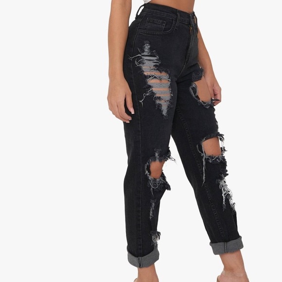 HoneyBum Girlfriend Jeans 🦋 - Picture 2 of 2